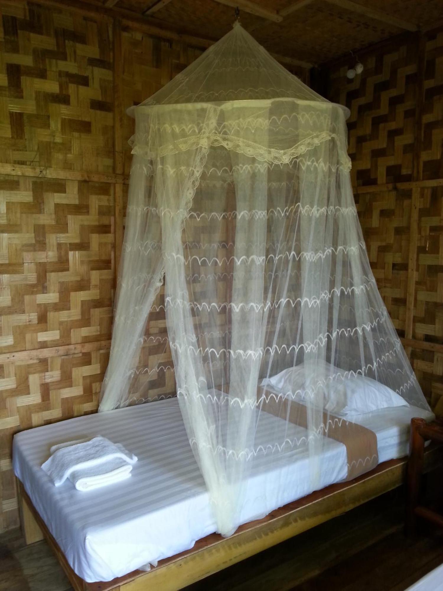Ngwe Saung Garden Guest House Ngwesaung Ngoại thất bức ảnh