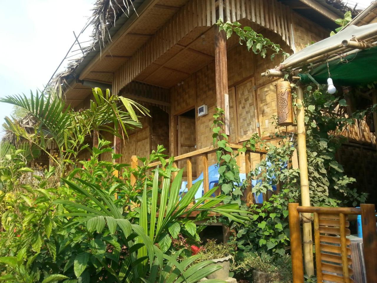 Ngwe Saung Garden Guest House Ngwesaung Ngoại thất bức ảnh
